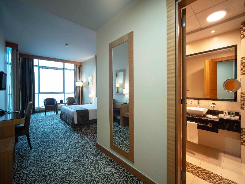 Copthorne Hotel Sharjah image