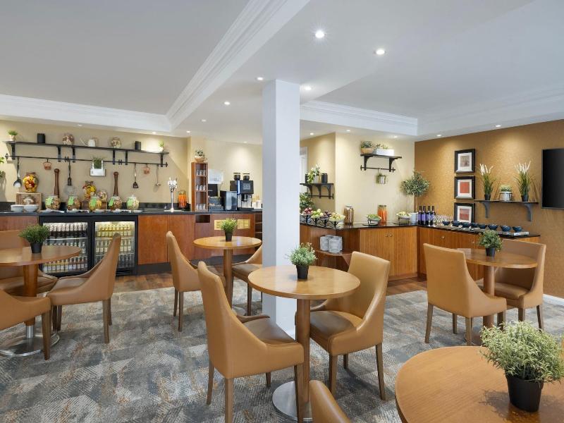 Marriott Hotel Heathrow Windsor image