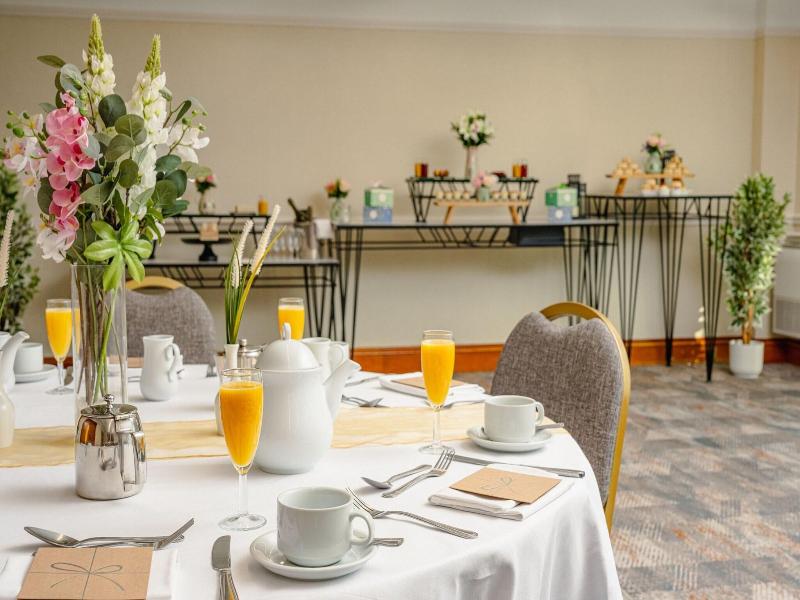 Marriott Hotel Heathrow Windsor image