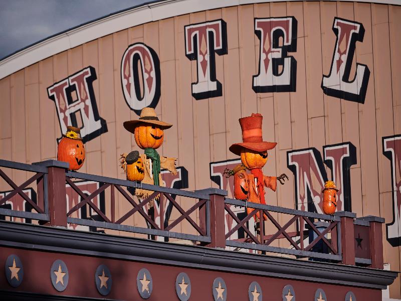 Disney Hotel Cheyenne + Tickets image