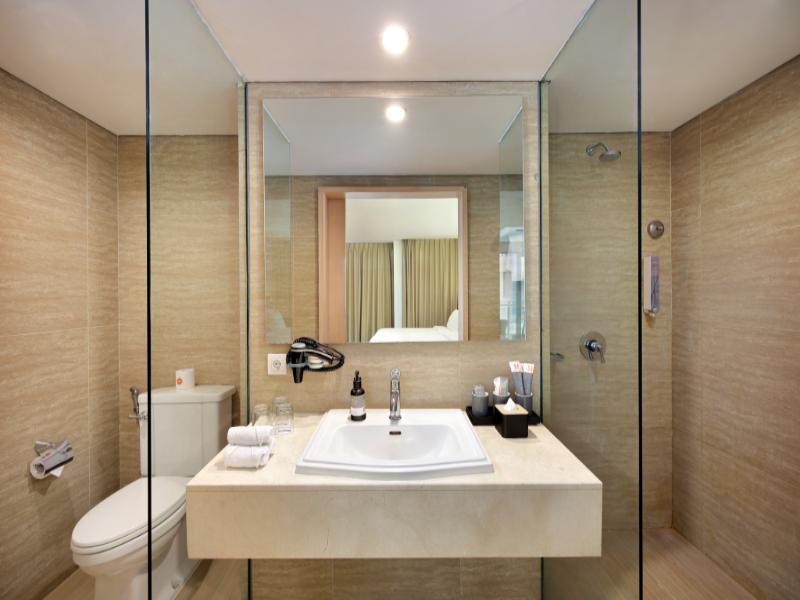 Harper Kuta Hotel by ASTON image