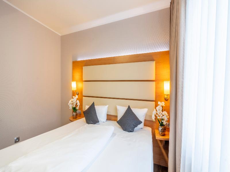 PLAZA INN Braunschweig City Süd image