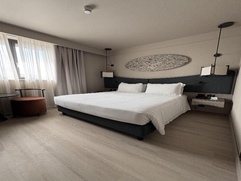 Best Western Hotel Rome Airport image