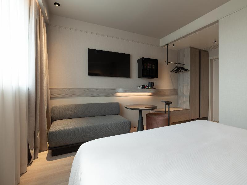 Best Western Hotel Rome Airport image