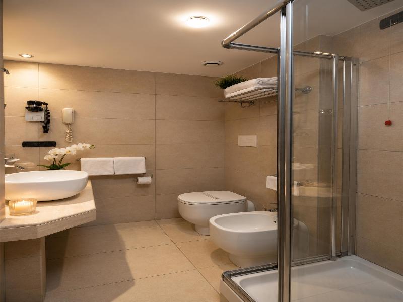 Best Western Hotel Rome Airport image