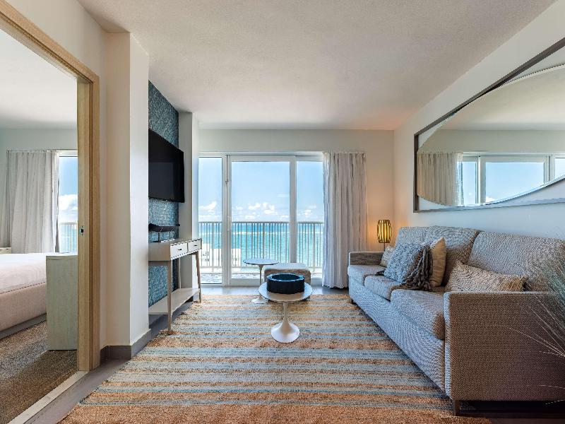 Condado Palm Inn San Juan Tapestry By Hilton image