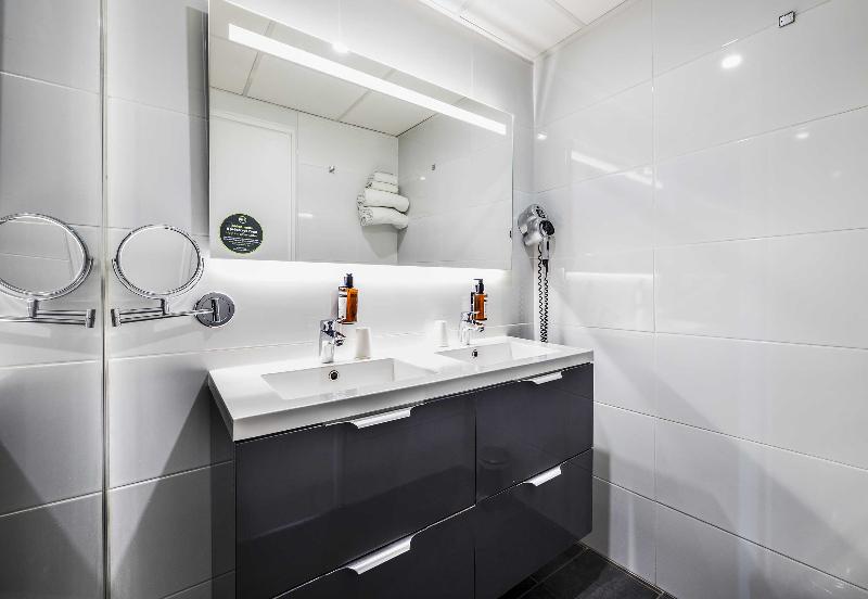 B&B HOTEL Perpignan Centre 3 étoiles image