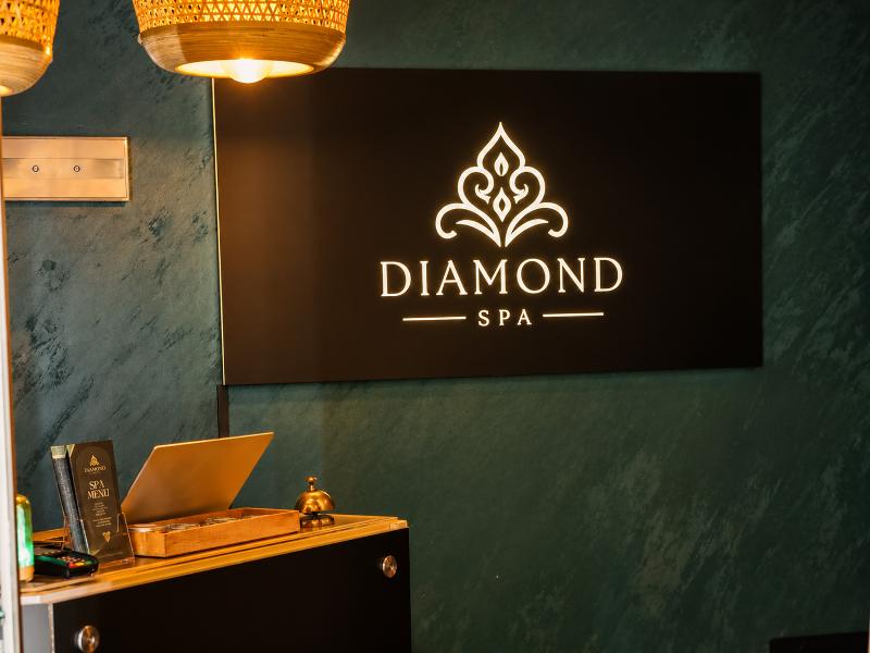 Diament Ustron image