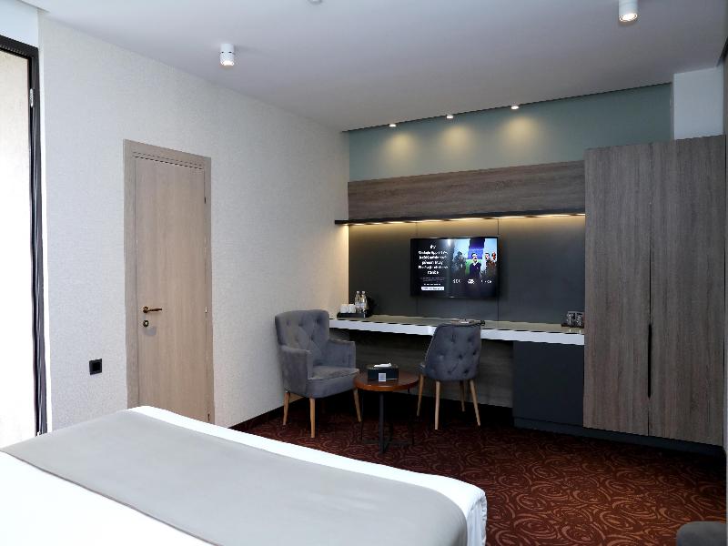 Best Western Plus Paradise Hotel Dilijan image