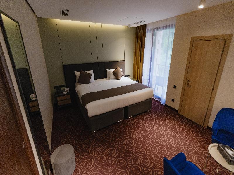 Best Western Plus Paradise Hotel Dilijan image