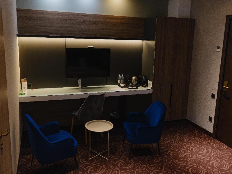 Best Western Plus Paradise Hotel Dilijan image