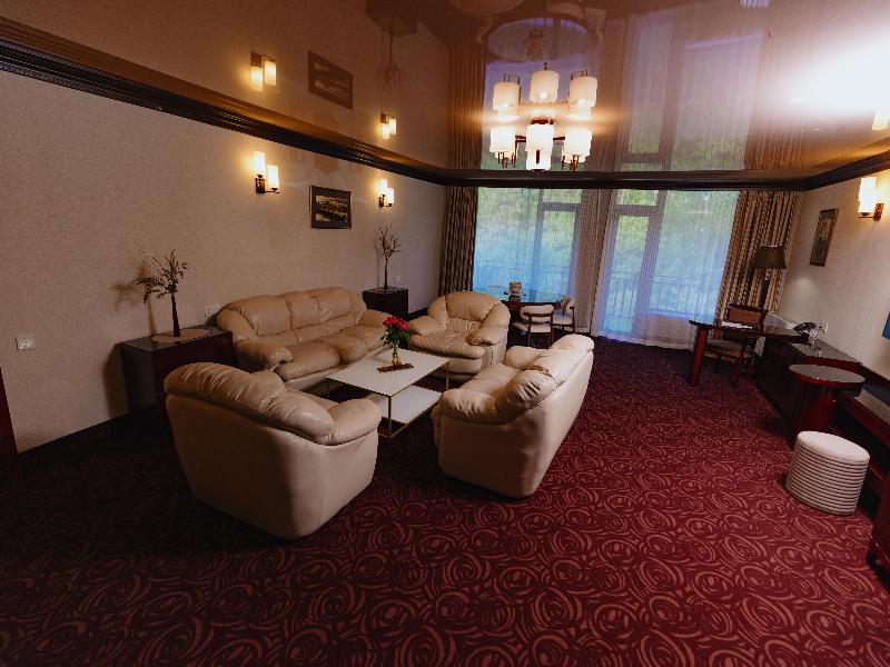 Best Western Plus Paradise Hotel Dilijan image