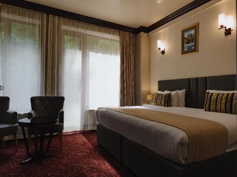 Best Western Plus Paradise Hotel Dilijan image