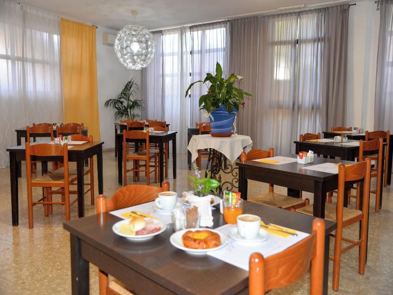 Il Romitello Religious Guest House image