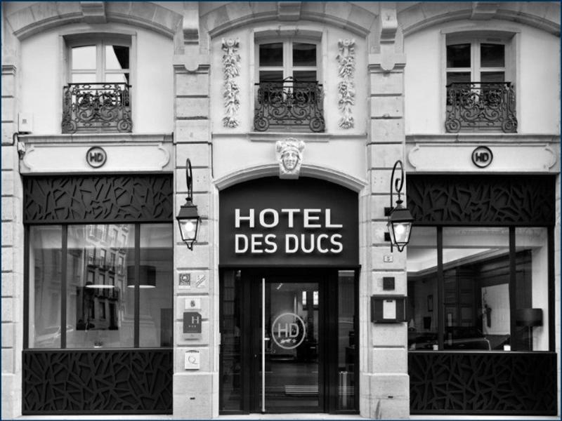 Hotel Des Ducs — view