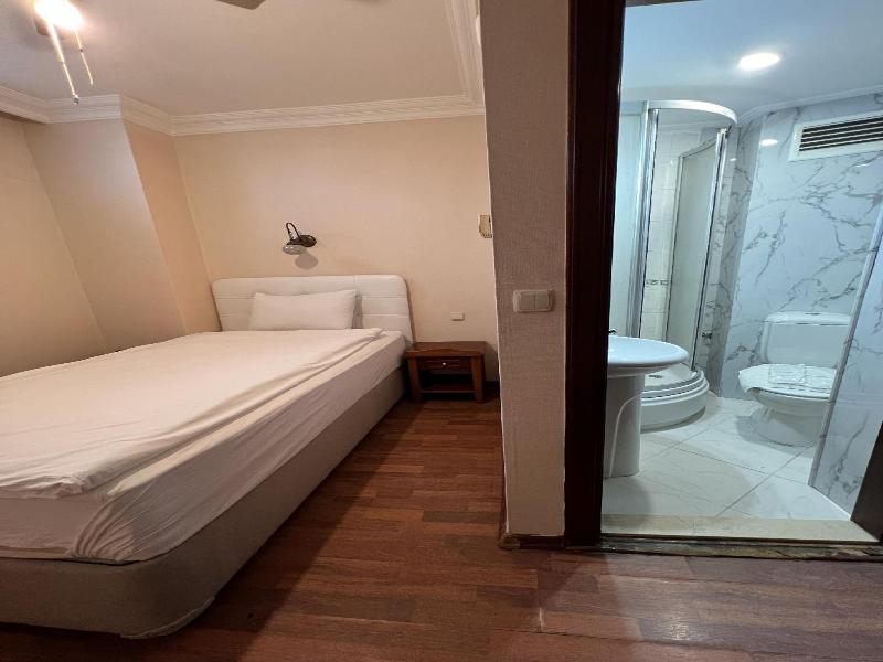 Emine Sultan Hotel image