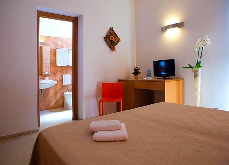Hotel Le Saline image