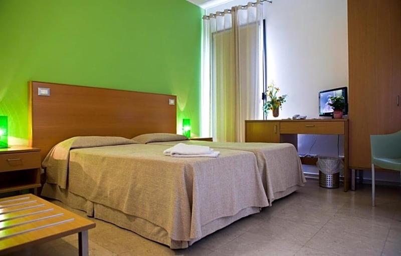 Hotel Le Saline image