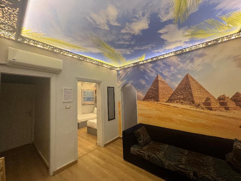 Pyramids View Inn image