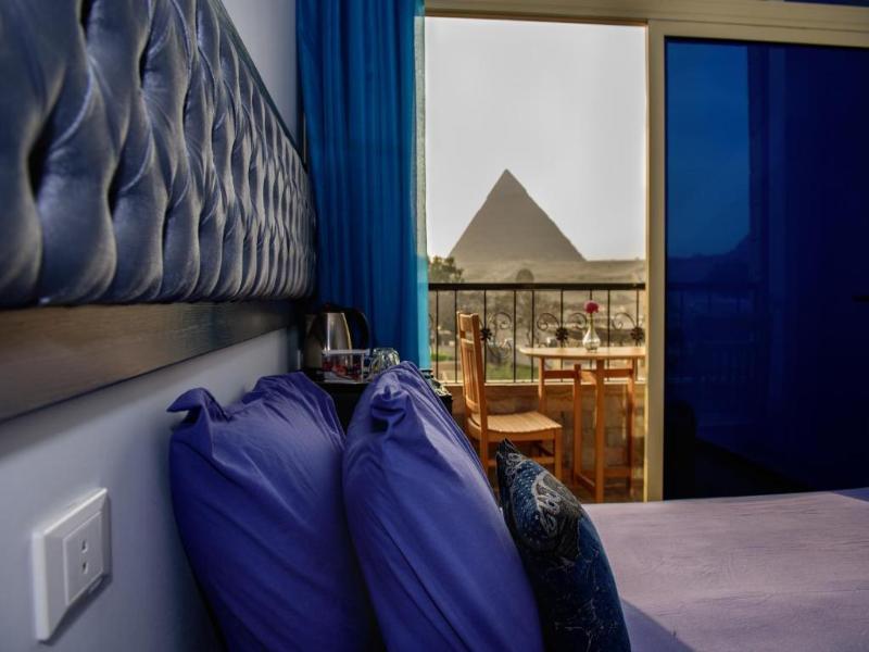 Pyramids View Inn image