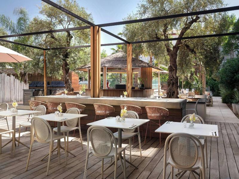 Renaissance Aix En Provence image