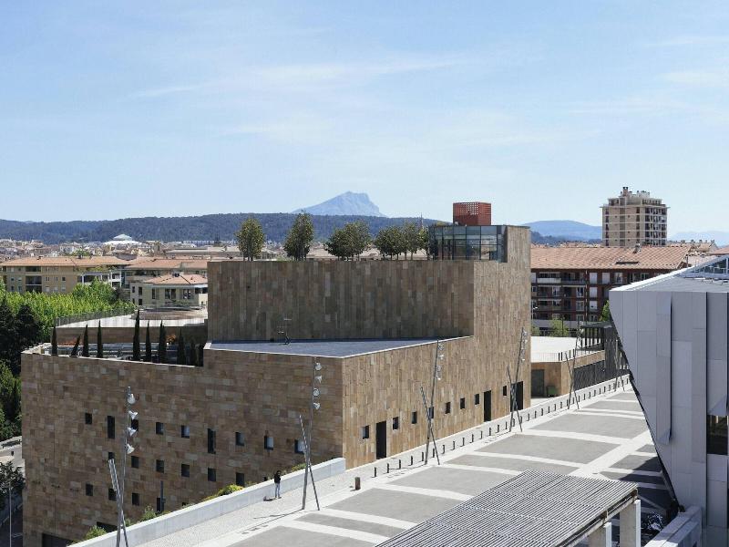 Renaissance Aix En Provence image