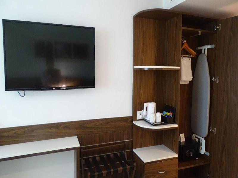 Fairfield By Marriott Pune Kharadi image