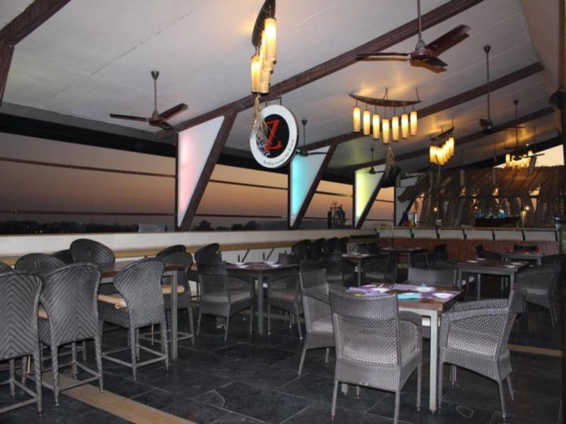 The HQ Hotel image