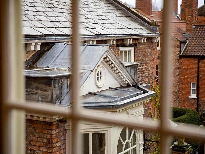 Grays Court — general view