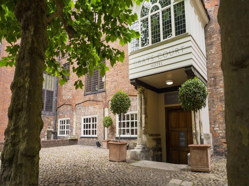 Grays Court image
