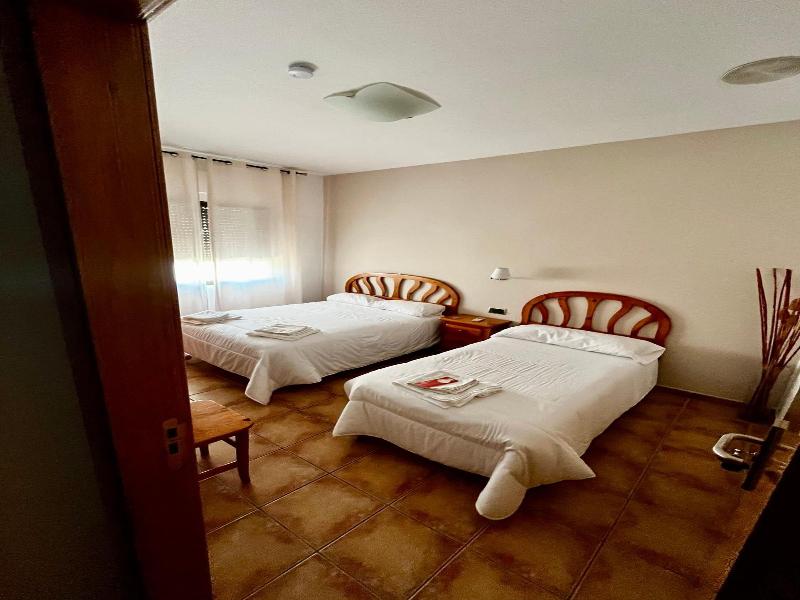 Hostal Castilla image