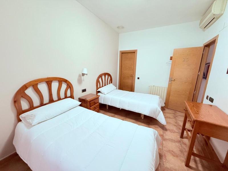 Hostal Castilla image