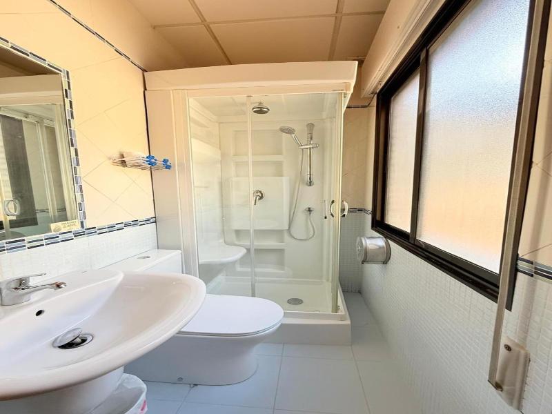 Hostal Castilla image