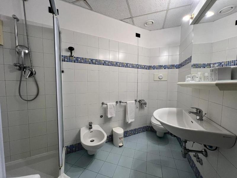 Hotel Diamante image