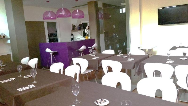 Isla Nova Hotel image