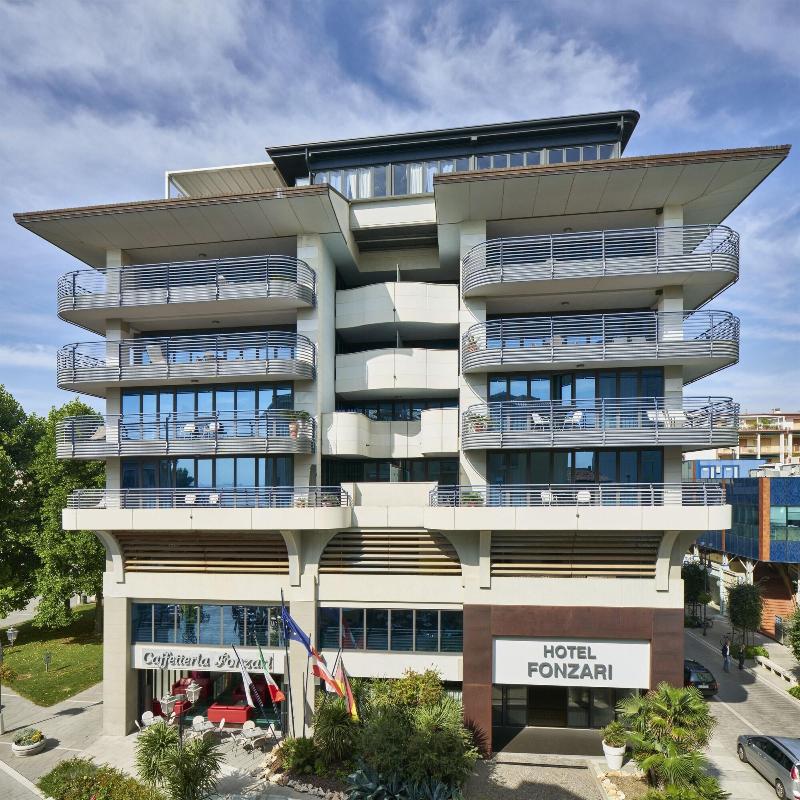 Hotel Fonzari image