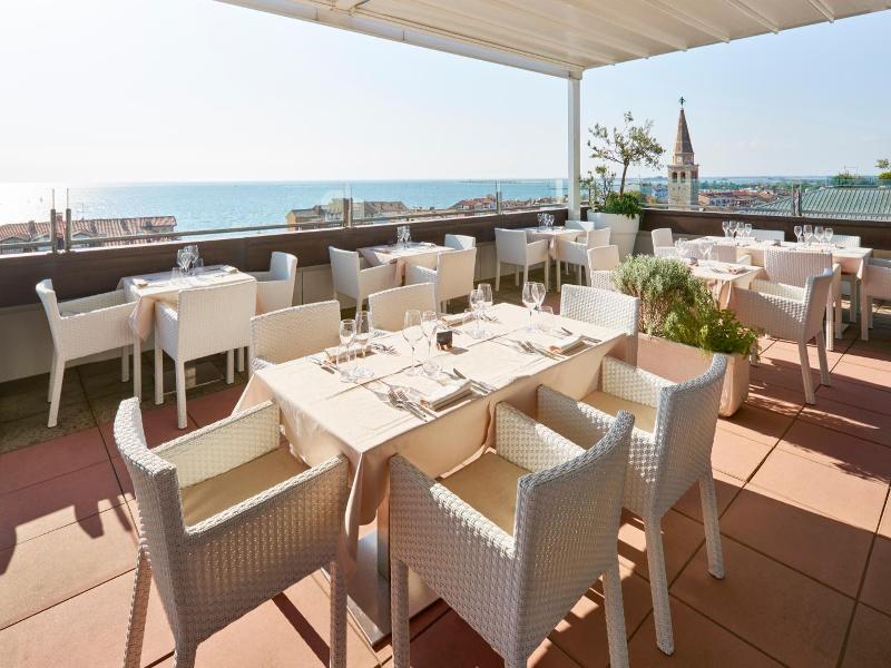 Hotel Fonzari image