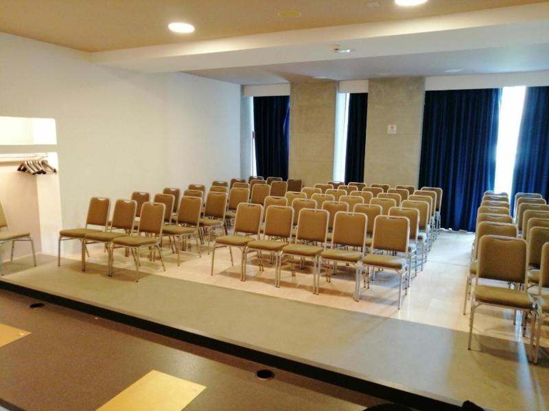 Hotel Fonzari image