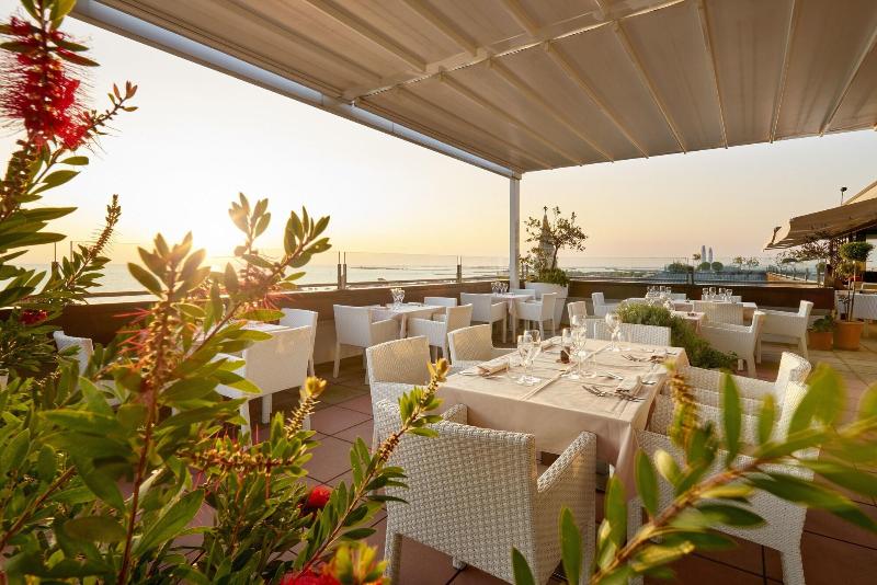 Hotel Fonzari image