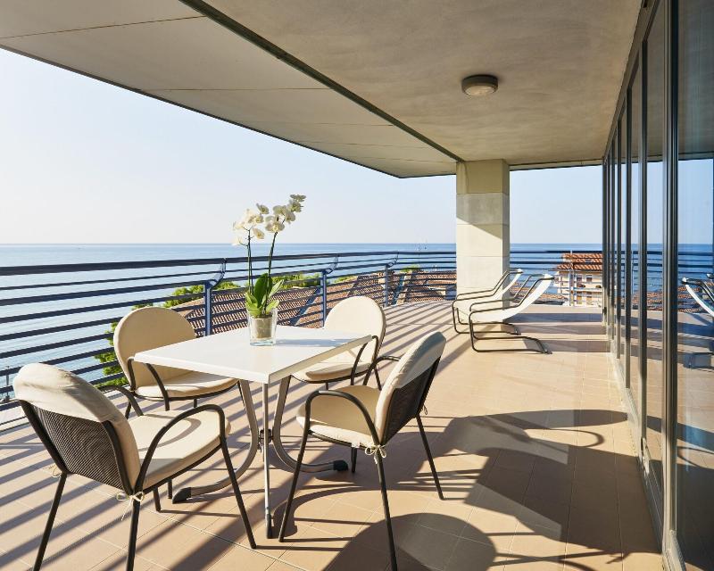 Hotel Fonzari image