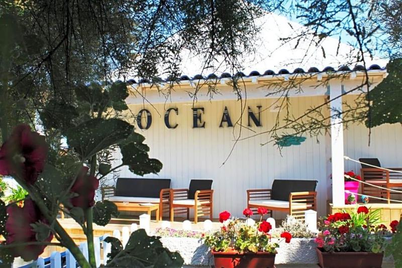 Logis Hotel De La Plage image
