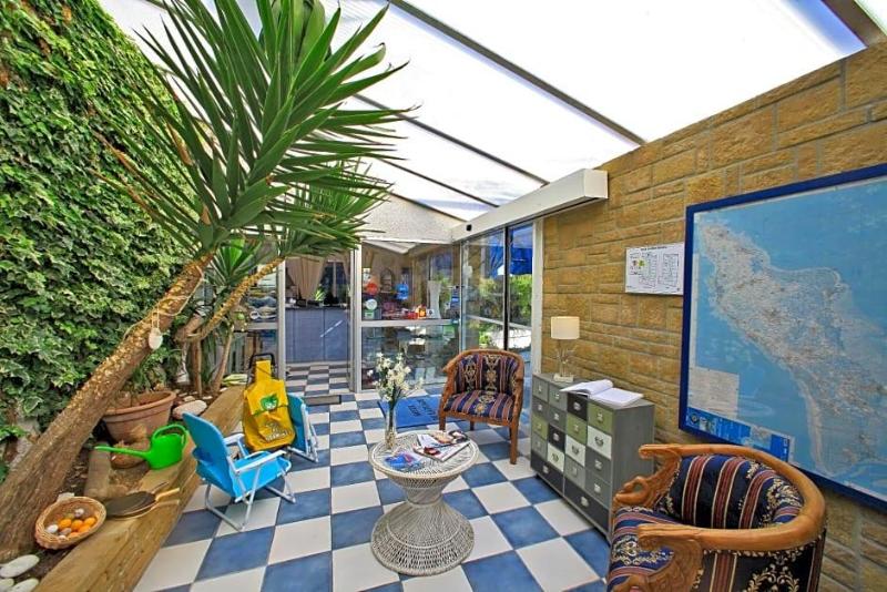 Logis Hotel De La Plage image