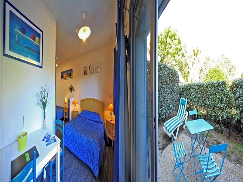 Logis Hotel De La Plage image