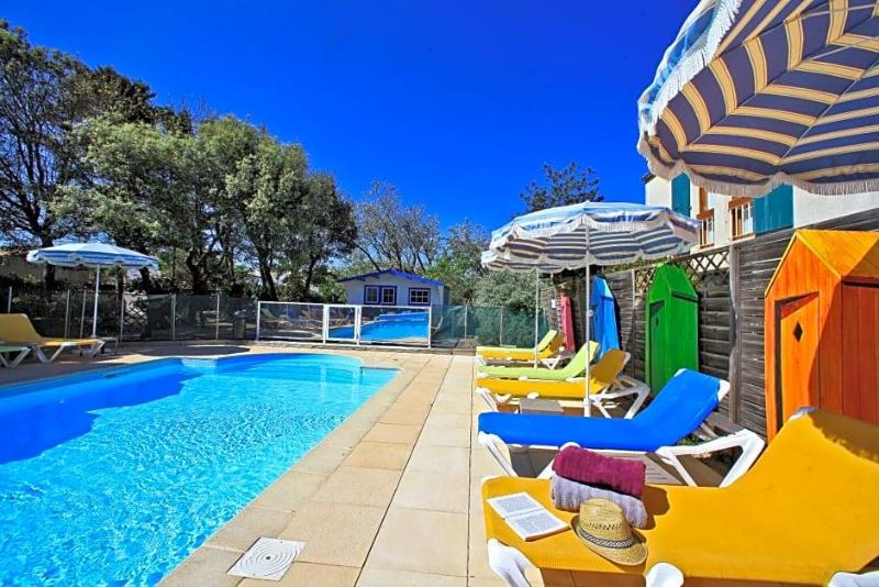 Logis Hotel De La Plage image