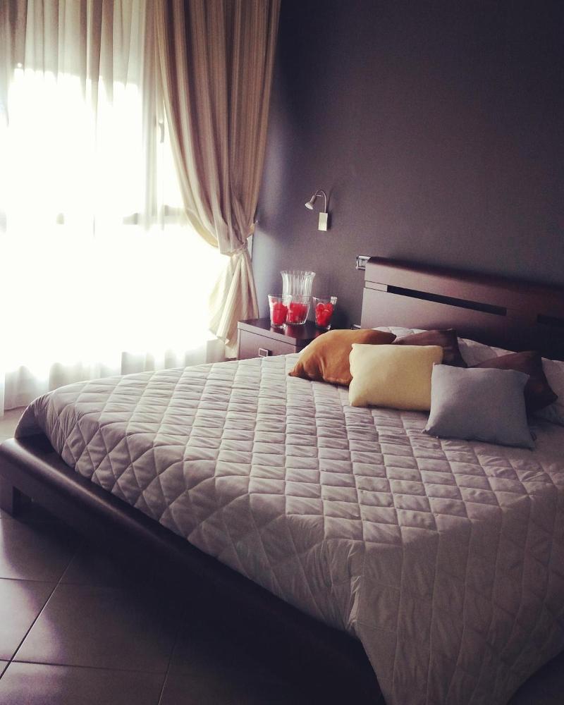 Hotel Saturday image