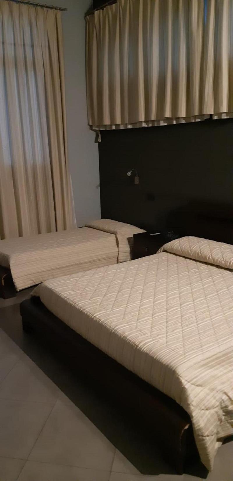 Hotel Saturday image