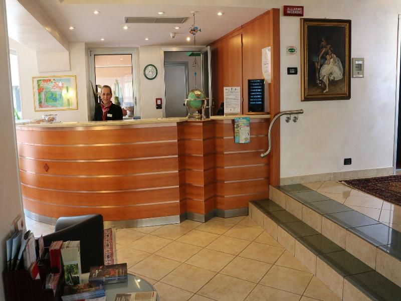 Augustus Hotel image