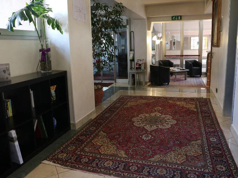 Augustus Hotel image