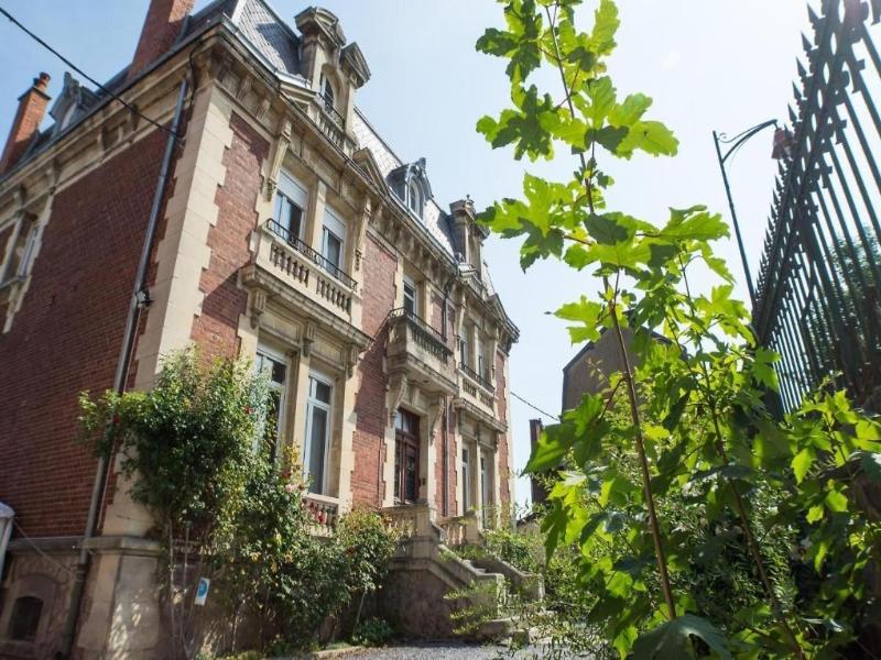 Le Clos Belle Rose image