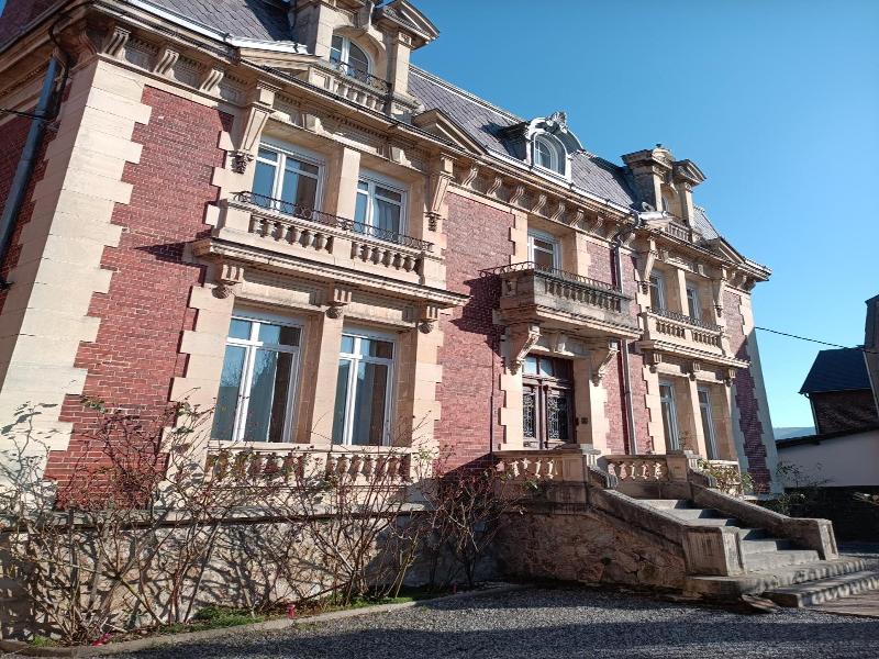 Le Clos Belle Rose image
